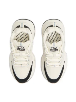 Beżowe sneakersy z odblaskowymi elementami