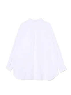 Biała klasyczna koszula