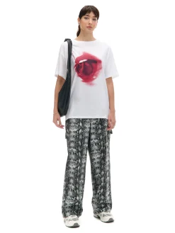 Biała koszulka z motywem wiśni