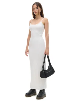 Biała sukienka maxi