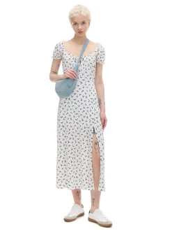 Biała sukienka midi w kwiaty