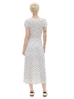 Biała sukienka midi w kwiaty