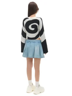 Biało-czarny sweter