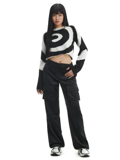 Biało-czarny sweter