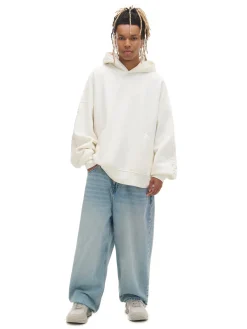 Bluza z kapturem z naszywkami