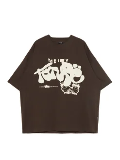 Brązowa koszulka z nadrukiem i aplikacją