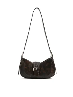 Brązowa torebka typu bagietka