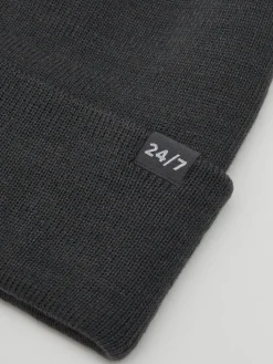 Ciemnoszara czapka beanie