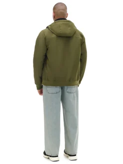 Ciemnozielona kurtka z kapturem