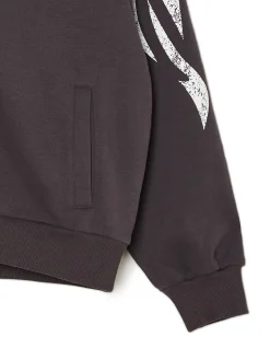 Czarna bluza hoodie z czaszkami