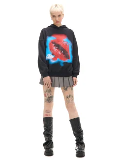 Czarna bluza hoodie z nadrukiem