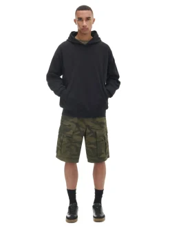 Czarna bluza z kapturem