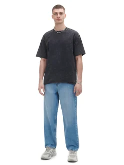 Czarna koszulka acid wash