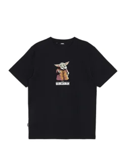 Czarna koszulka z Baby Yodą