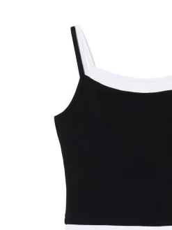 Czarna koszulka z białymi wstawkami