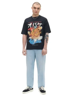 Czarna koszulka z nadrukiem