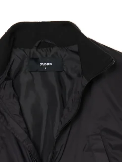 Czarna kurtka bomber