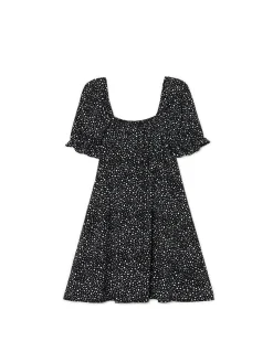 Czarna sukienka mini z motywem kwiatowym