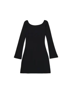 Czarna sukienka mini z rękawami flare