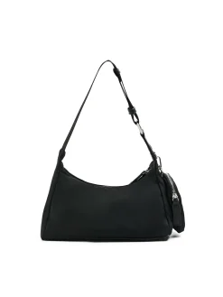 Czarna torebka z organizerem