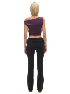 Czarne dresy z ozdobną zakładką