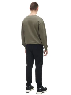 Czarne jeansowe joggery chino