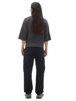 Czarne jeansy relaxed