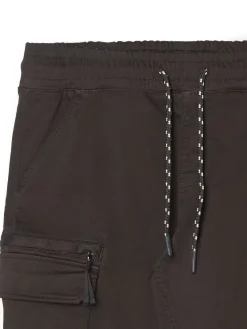 Czarne joggery basic z kieszeniami cargo