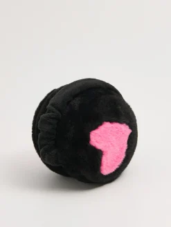 Czarne ocieplane nauszniki z sercem