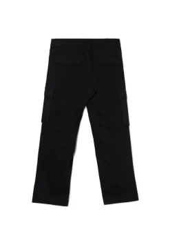 Czarne spodnie z kieszeniami cargo