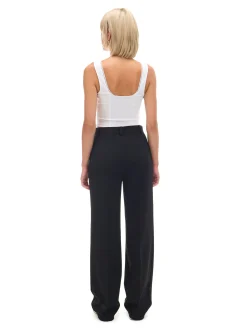 Czarne spodnie z wysokim stanem