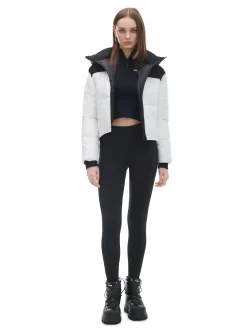 Czarno-biała kurtka puffer z kapturem