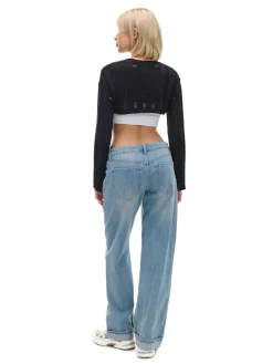 Czarny krótki sweter