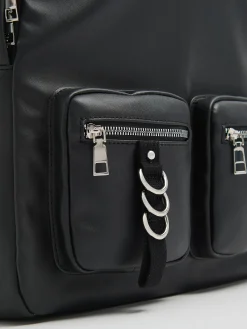 Czarny plecak miejski