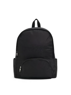 Czarny plecak z haftem