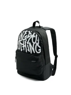 Czarny plecak z nadrukiem
