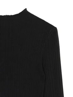 Czarny sweter z półgolfem