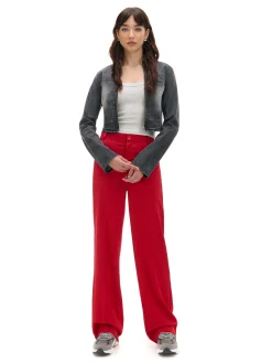 Czerwone spodnie z wysokim stanem