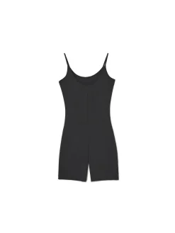 Dopasowany czarny kombinezon