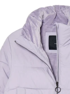 Fioletowa kurtka puffer