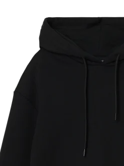 Gładka czarna bluza z kapturem