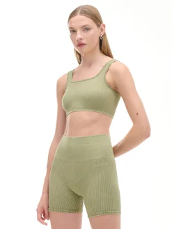 Gładki oliwkowy top