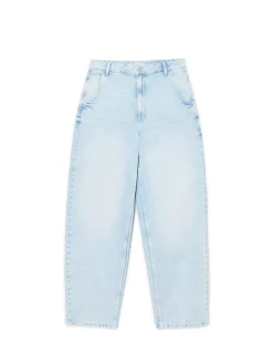 Jasne jeansy skater