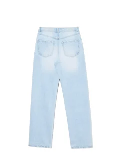 Jasne jeansy straight z efektem sprania