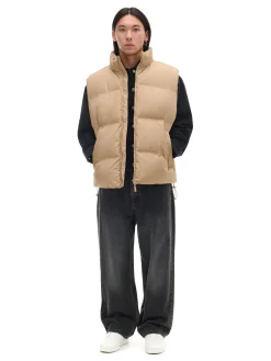 Jasnobrązowa pikowana kamizelka z regulacją