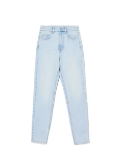 Jasnoniebieskie jeansy mom slim TALL