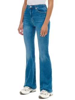 Jeansowe spodnie slim flare