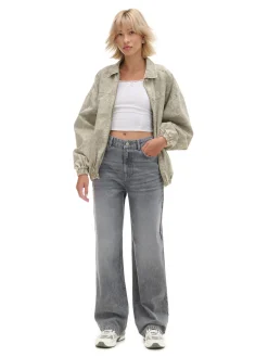 Jeansy straight z wysokim stanem