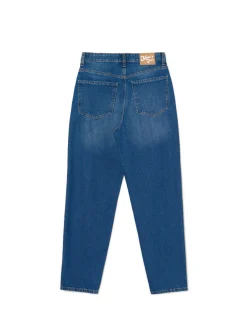 Klasyczne jeansy mom