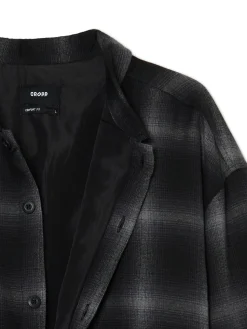 Koszula w kratę z haftem